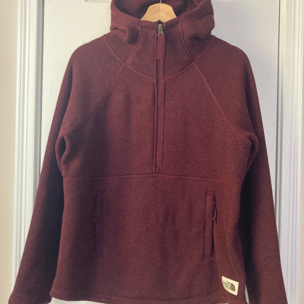 THE NORTH FACE Women's Crescent Hoodie Hooded Pullover, Garnet Red Heather, M